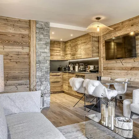 Renove 2 Pieces, Balcon, Parking A - Fr-1-453-319 Megève